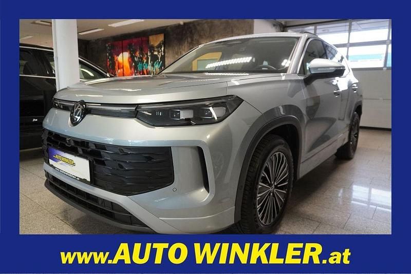 Gebraucht VW Tayron Life 150 PS (110 kW) 2025 Silber SUV