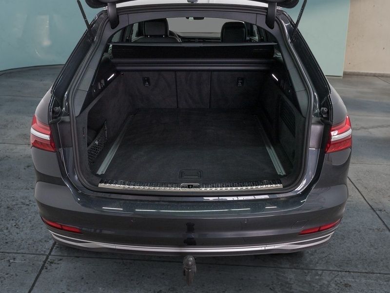 Gebraucht Audi A6 Advanced 265 PS (194 kW) 2023 Grau Kombi