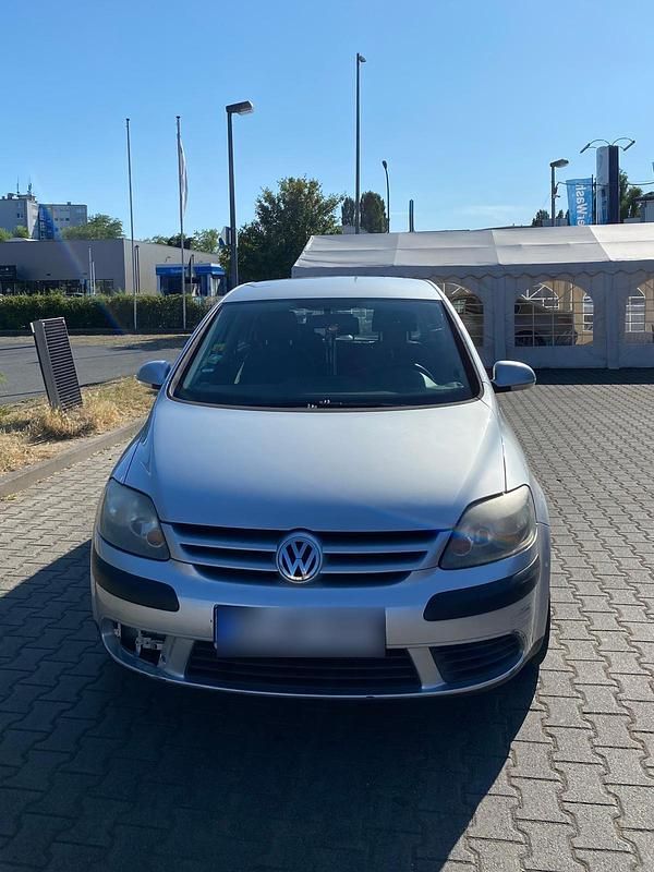 Gebraucht VW Golf IV 105 PS (77 kW) 2005 Silber Kleinwagen