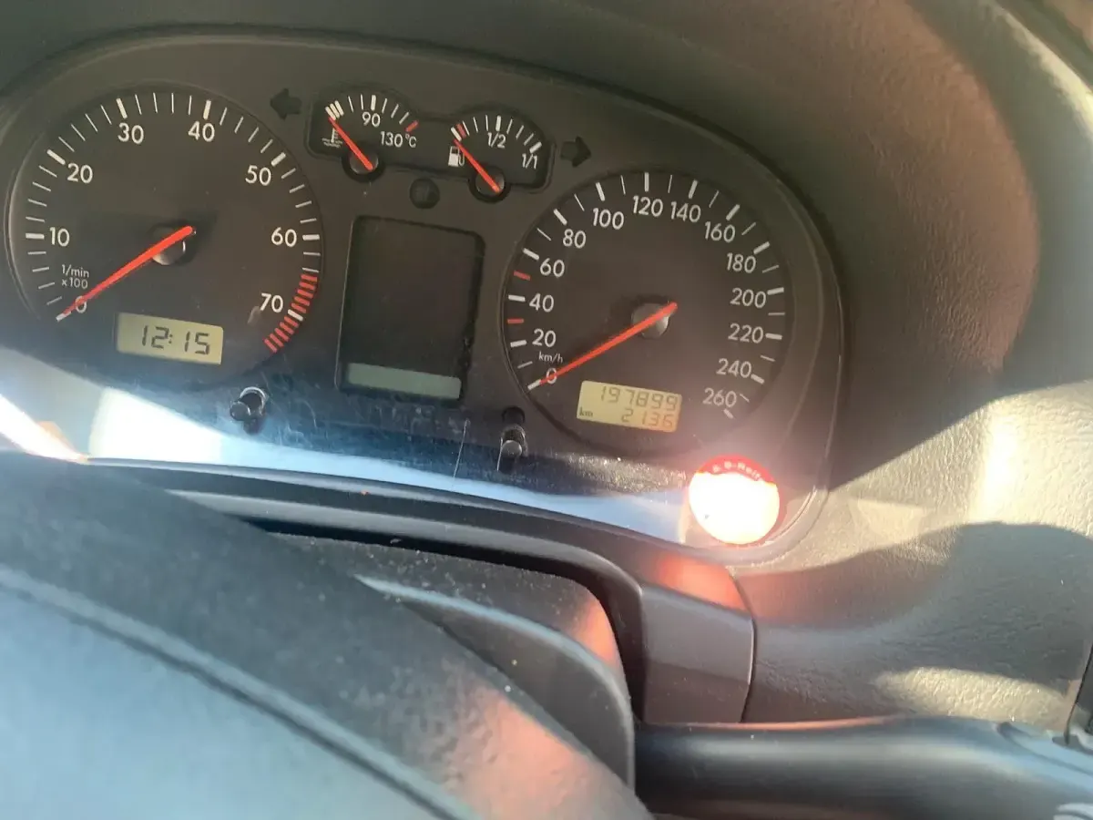 Gebraucht VW Golf III 105 PS (77 kW) 1999 Grün Limousine