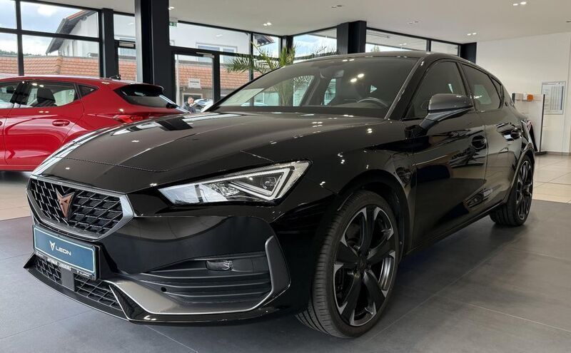 Schwarz Gebraucht 2022 Cupra Leon VZ Limousine | 25.900 € (Fairer Preis) - Bild 1/4