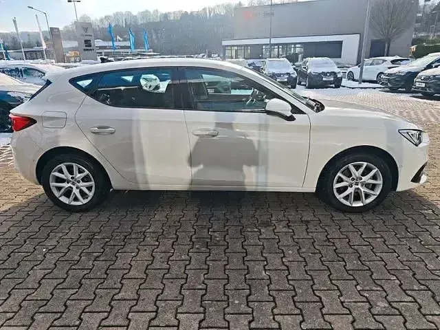 Gebraucht Seat Leon Style 116 PS (85 kW) 2022 Candy weiss Limousine
