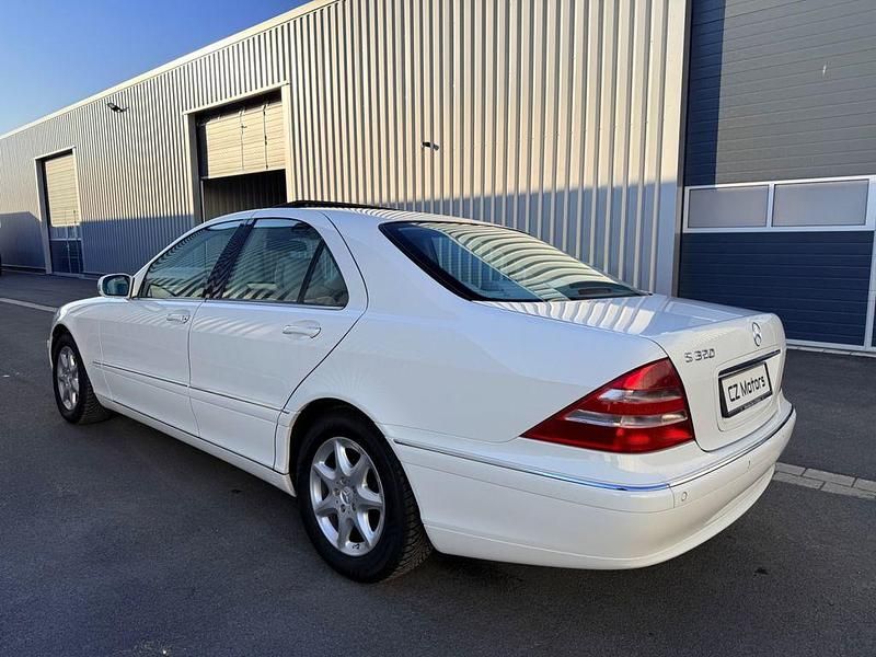 Gebraucht Mercedes S320 224 PS (164 kW) 1999 Weiß Limousine