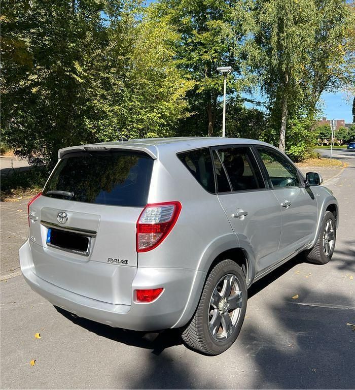 Gebraucht Toyota RAV4 150 PS (110 kW) 2009 SUV