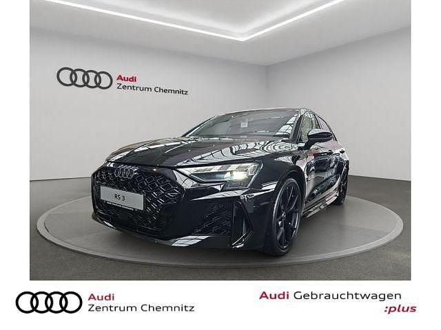 Schwarz Neu 2025 Audi RS3 Sportback Sport Kleinwagen | 78.740 € (Teuer) - Bild 1/4