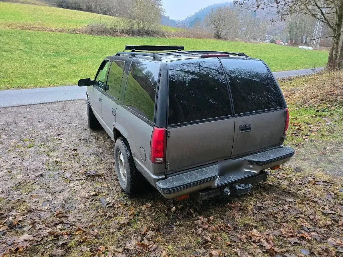 Gebraucht Chevrolet Tahoe LT 256 PS (188 kW) 1998 Schwarz SUV
