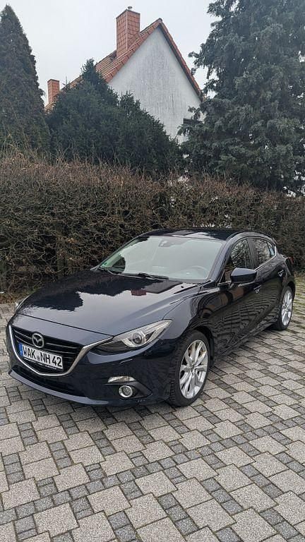 Blau Gebraucht 2014 Mazda 3 Sports-Line Limousine | 8.600 € (Fairer Preis) - Bild 1/4