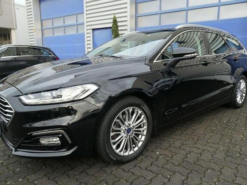 Schwarz (metallic) Gebraucht 2021 Ford Mondeo Titanium Kombi | 18.849 € (Etwas zu teuer) - Bild 1/4