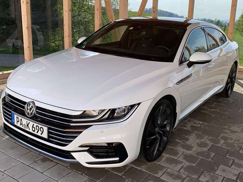 Weiß Gebraucht 2018 VW Arteon R-line Coupé | 24.990 € (Fairer Preis) - Bild 1/4