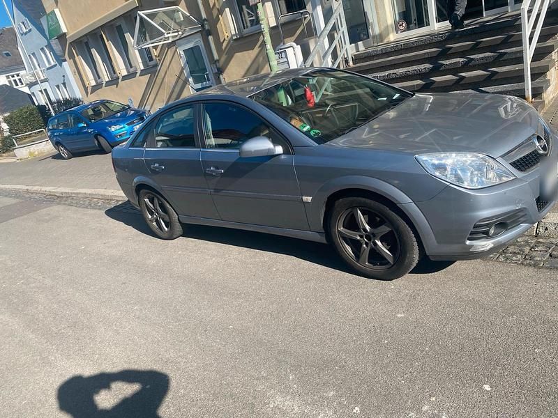 Gebraucht Opel Vectra 136 PS (100 kW) 2006 Braun Limousine