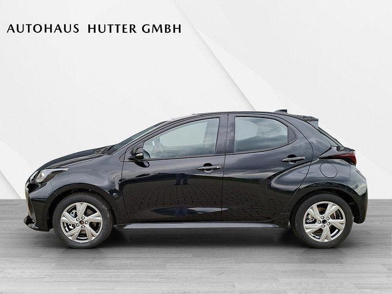 Neu Mazda 2 Exclusive 116 PS (85 kW) 2025 Opera black Kleinwagen