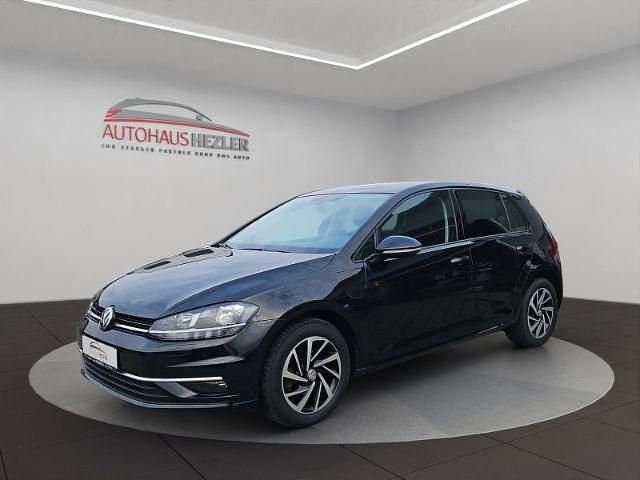 Gebraucht VW Golf VII 116 PS (85 kW) 2018 Schwarz Limousine