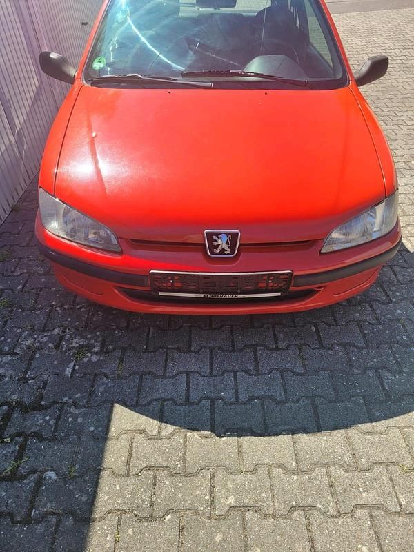 Gebraucht Peugeot 106 60 PS (44 kW) 2002 Rot Kleinwagen