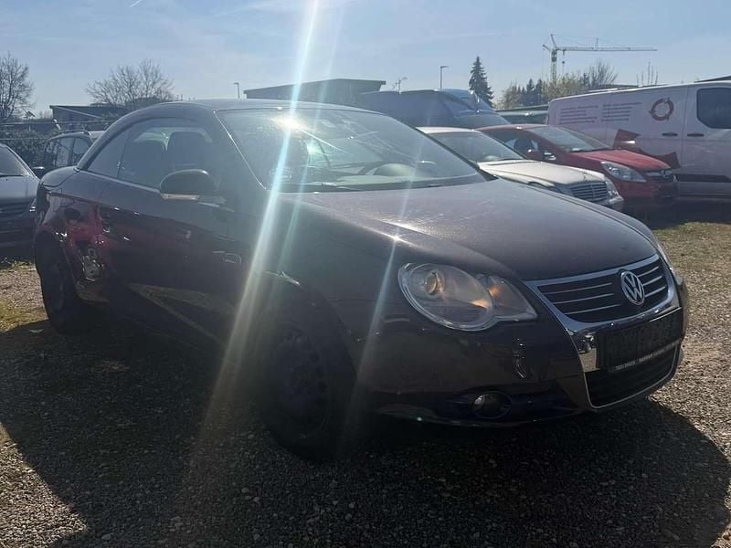 Gebraucht VW Eos 140 PS (102 kW) 2007 Samoarot perleffekt Cabrio