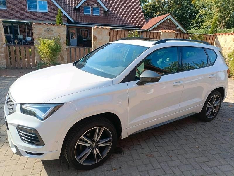 Weiß Gebraucht 2021 Seat Ateca FR SUV | 24.000 € (Guter Preis) - Bild 1/4