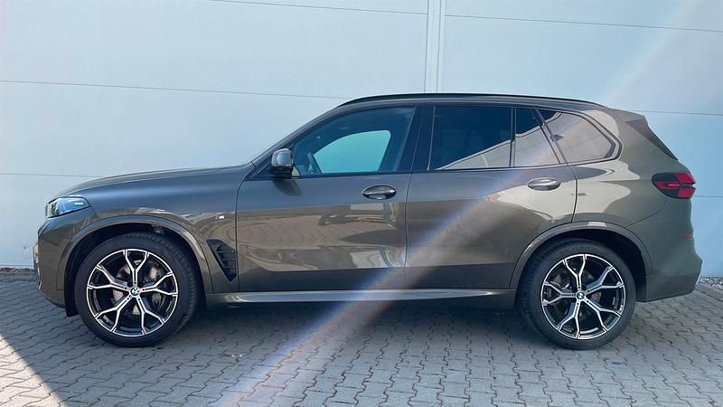 Second-hand BMW X5 Efficient Dynamics 286 CP (210 kW) 2025 Manhattan metallic SUV