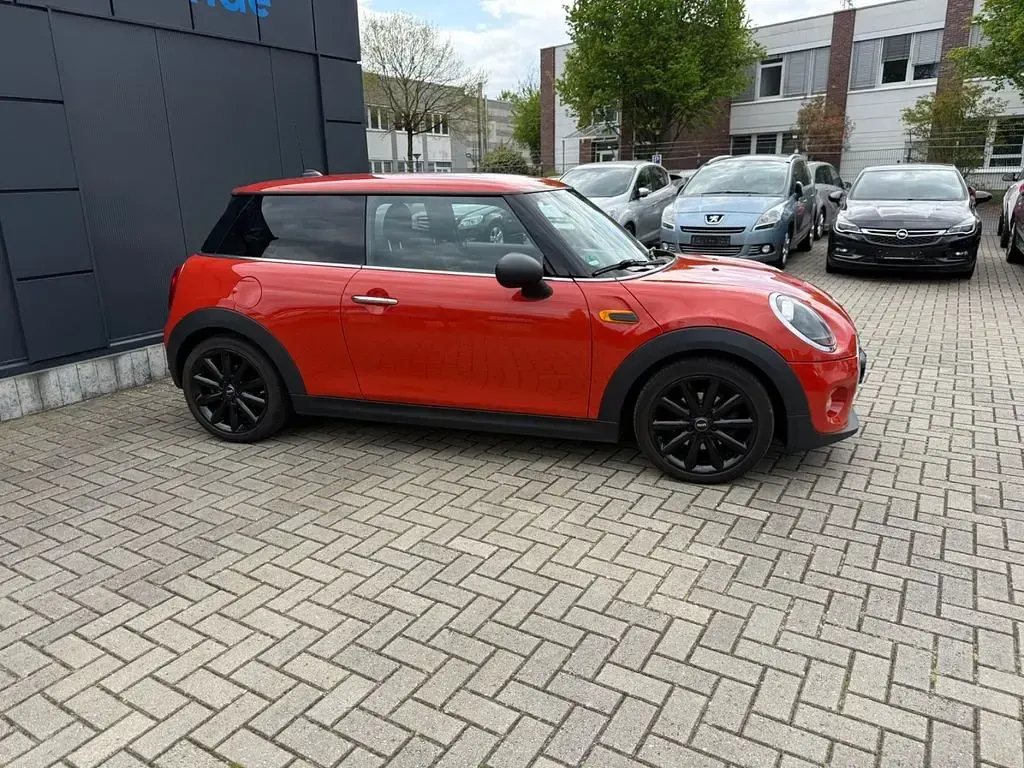 Gebraucht Mini ONE 102 PS (75 kW) 2018 Orange Kleinwagen