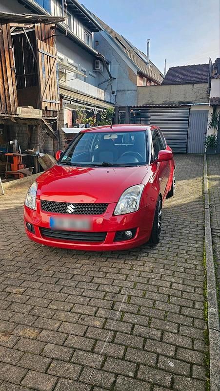 Rot Gebraucht 2009 Suzuki Swift Kleinwagen | 3.999 € (Teuer) - Bild 1/4