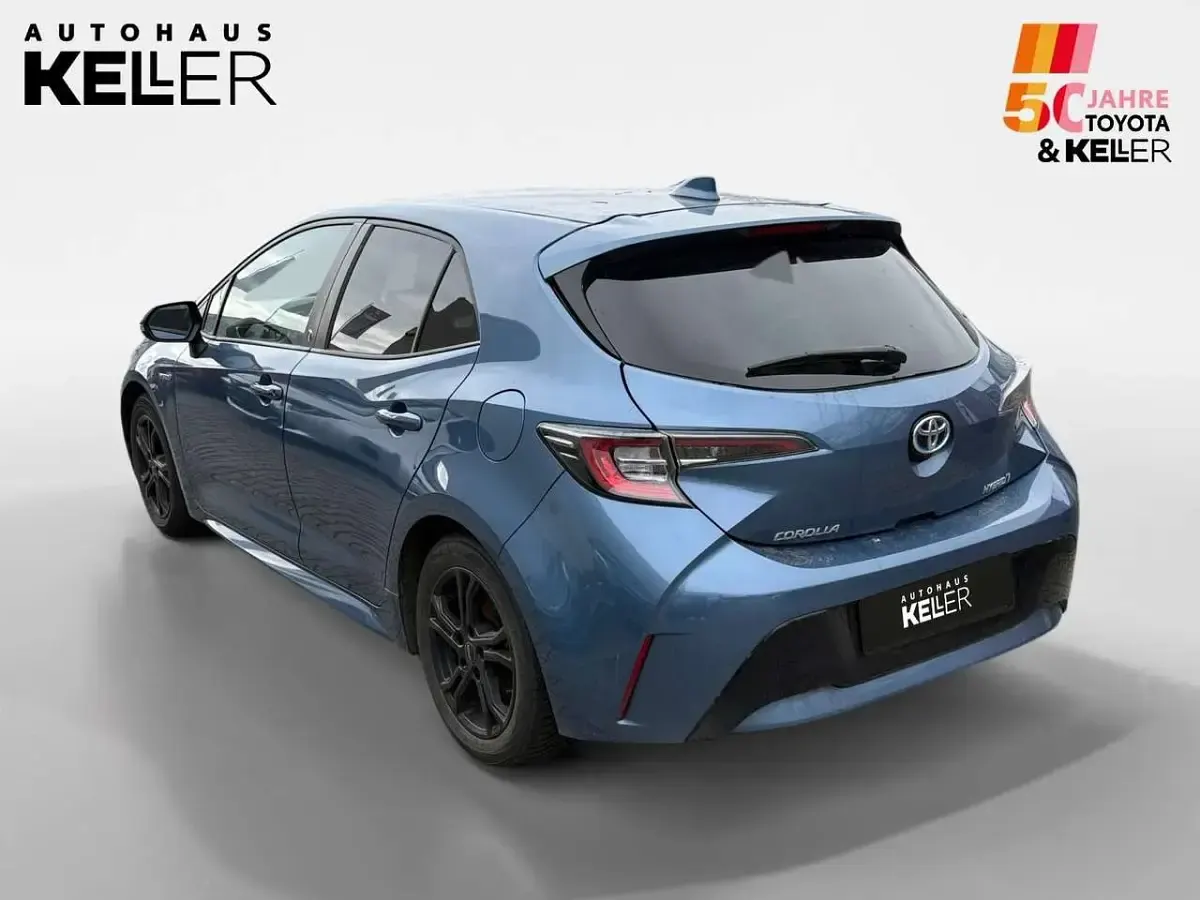 Gebraucht Toyota Corolla 184 PS (135 kW) 2021 Blue metallic Limousine