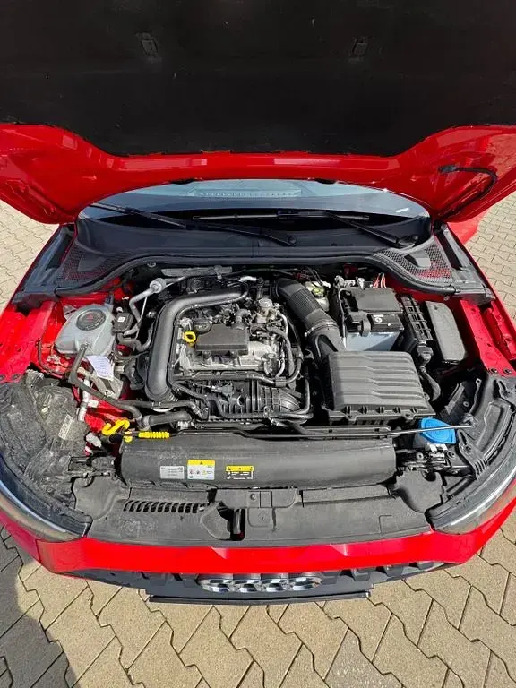 Gebraucht Audi A1 Sportback Comfort 95 PS (69 kW) 2023 Rot Kleinwagen