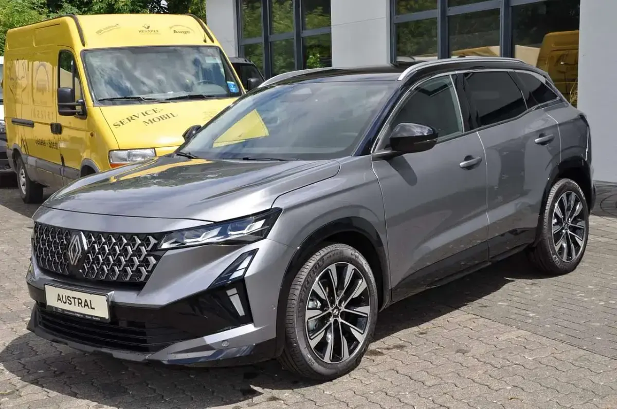 Neu Renault Austral Techno 200 PS (147 kW) 2026 Grau SUV