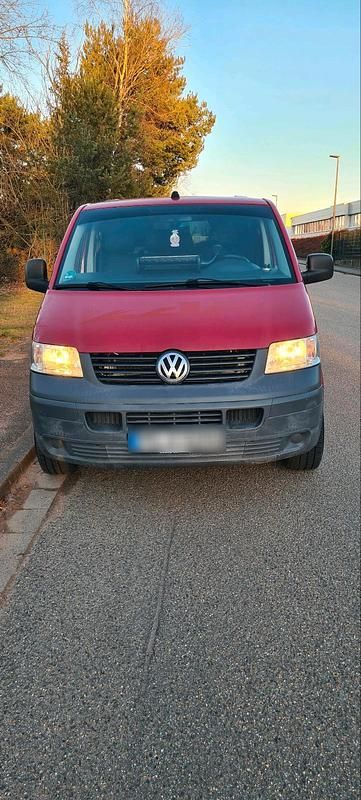 Gebraucht VW T5 132 PS (97 kW) 2008 Rot Van
