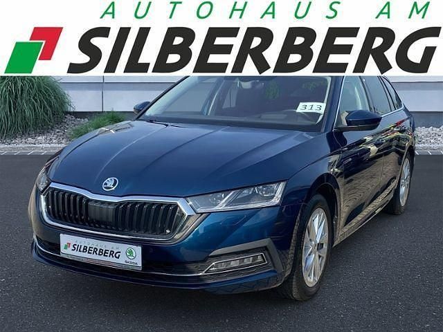 Blau Gebraucht 2022 Skoda Octavia Style Kombi | 19.949 € (Fairer Preis) - Bild 1/4