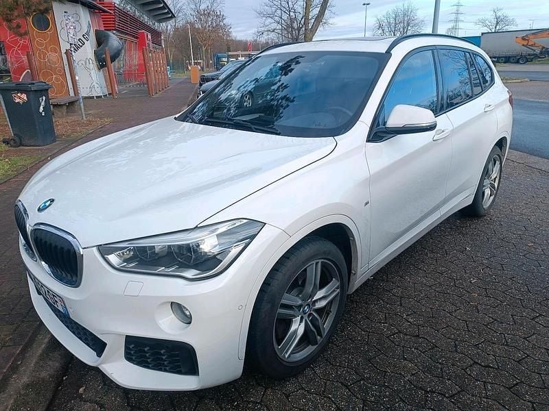 Weiß Gebraucht 2016 BMW X1 M Sport SUV | 13.000 € (Superpreis) - Bild 1/4