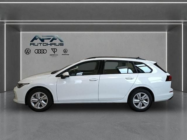 Gebraucht VW Golf VIII Life 116 PS (85 kW) 2022 Schwarz Kombi