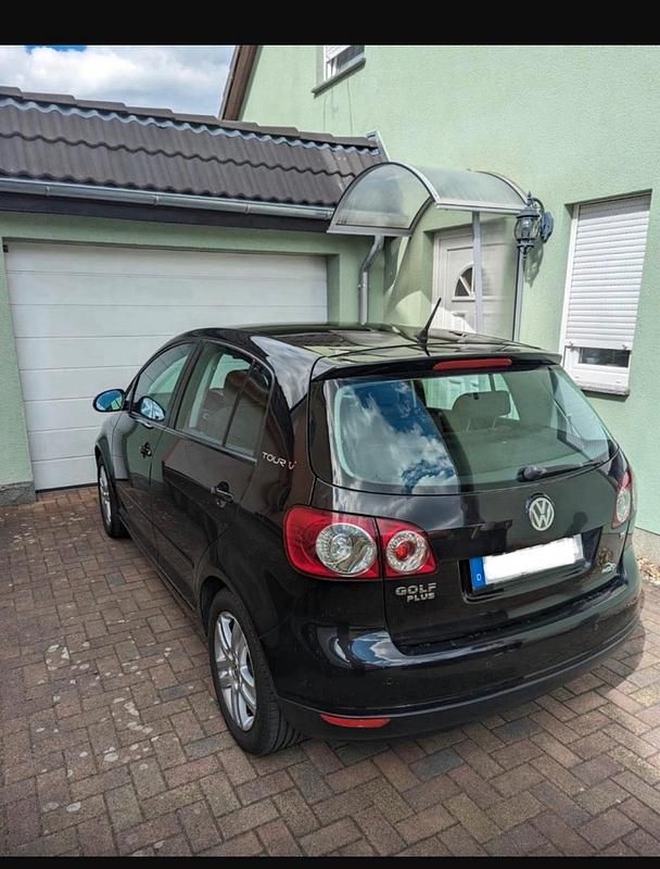 Gebraucht VW Golf Plus Cross 105 PS (77 kW) 2007 Schwarz Van / Kleinbus