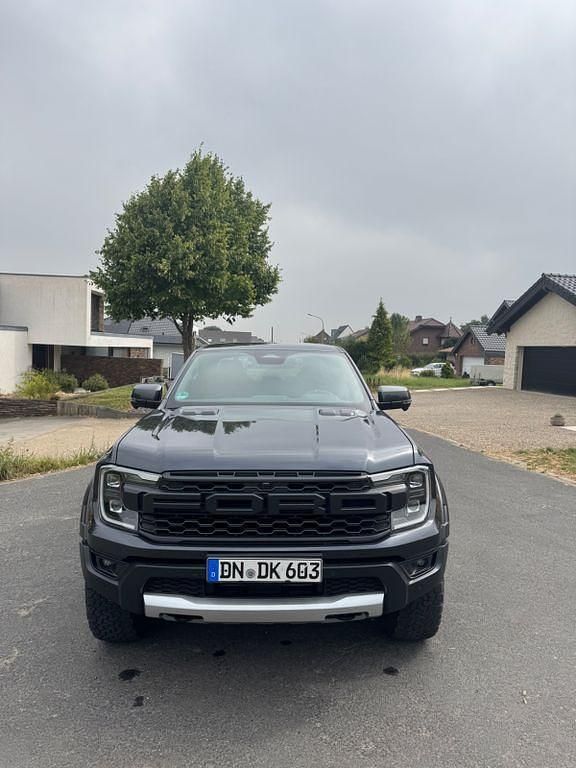 Grau Gebraucht 2023 Ford Ranger Raptor Abholung | 52.499 € (Superpreis) - Bild 1/4