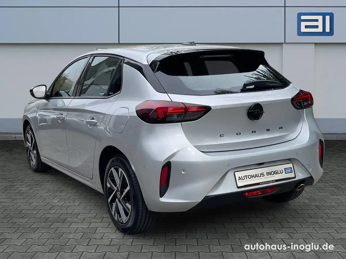 Gebraucht Opel Corsa 101 PS (74 kW) 2025 Grau Kleinwagen