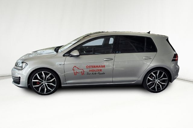 Gebraucht VW Golf VII GTD 184 PS (135 kW) 2016 Silber metallic Limousine