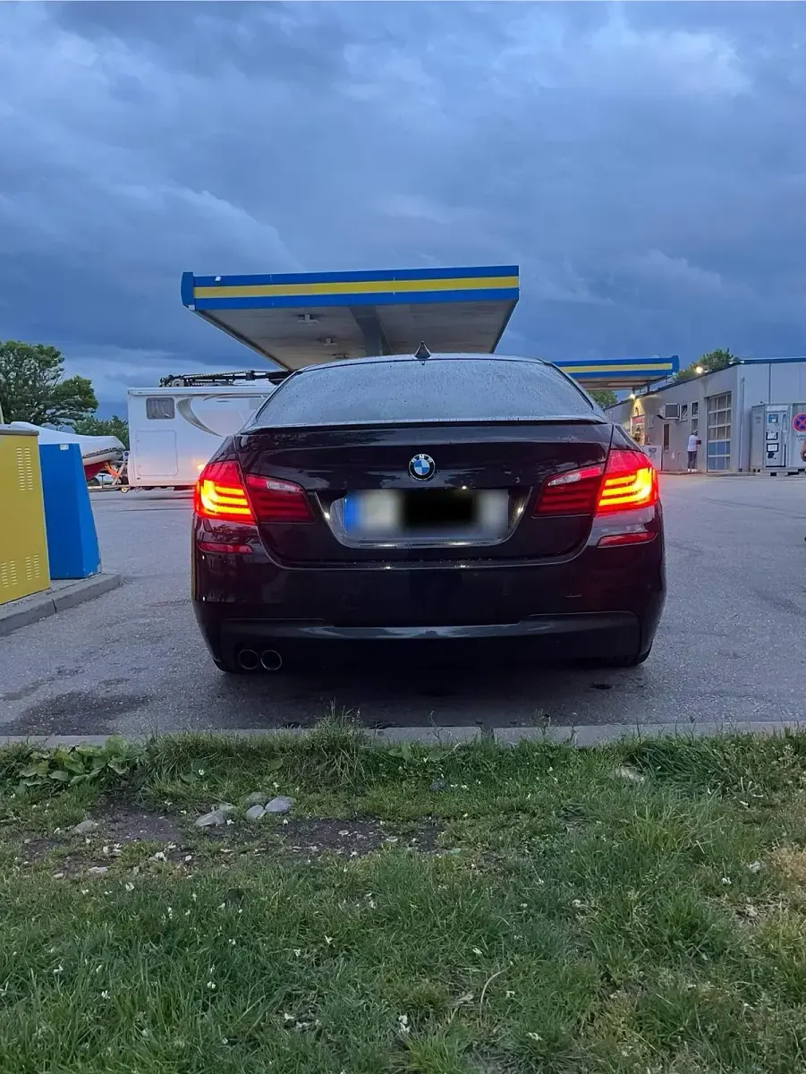 Gebraucht BMW 530 258 PS (189 kW) 2013 Schwarz Limousine
