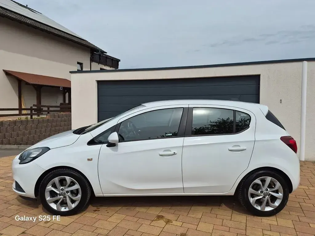 Używany Opel Corsa Edition 101 KM (74 kW) 2017 Biały Hatchback