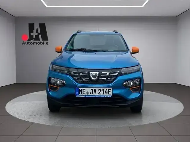 Używany Dacia Spring Comfort Plus 33 kW (45 KM) 2022 Niebieski Hatchback