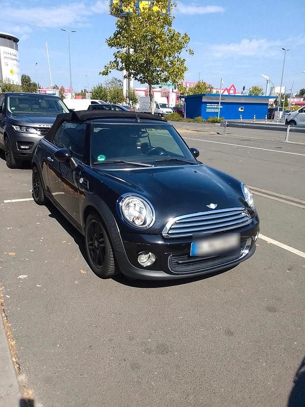 Schwarz Gebraucht 2012 Mini Cooper Cabriolet Cabrio | 5.600 € (Guter Preis) - Bild 1/4