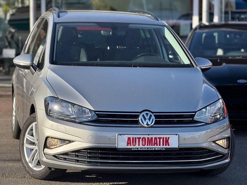 Gebraucht VW Golf 150 PS (110 kW) 2020 Silber Van / Kleinbus