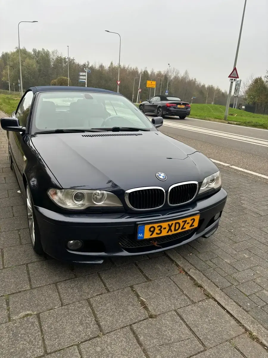 Gebraucht BMW 330 Cabriolet M Sport 231 PS (169 kW) 2005 Blau Cabrio