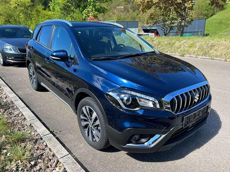 Andere Gebraucht 2021 Suzuki SX4 S-Cross Comfort+ SUV | 22.990 € (Fairer Preis) - Bild 1/4