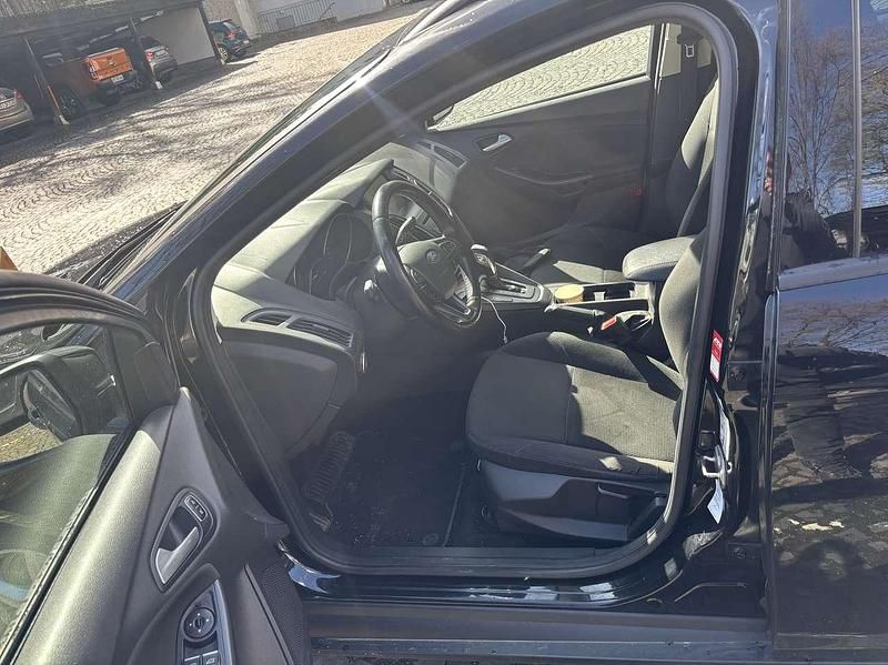 Gebraucht Ford Focus Business Edition 120 PS (88 kW) 2016 Kombi