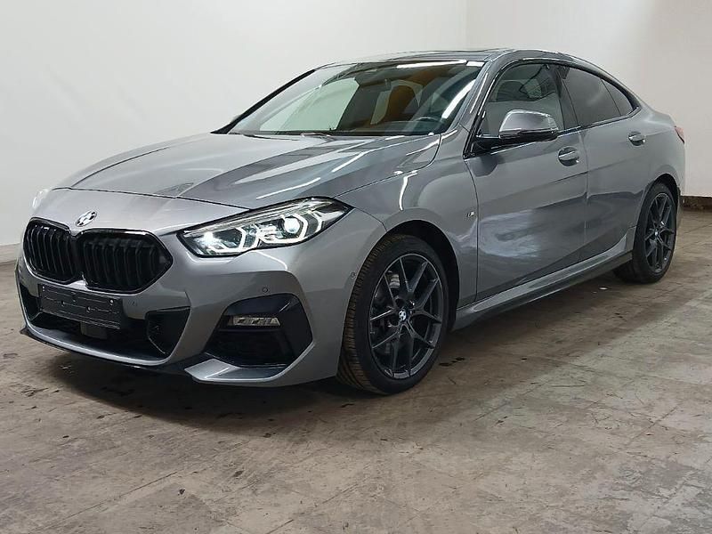 Gebraucht BMW 220 M Sport 190 PS (139 kW) 2024 Skyscraper grau (metallic) Coupé