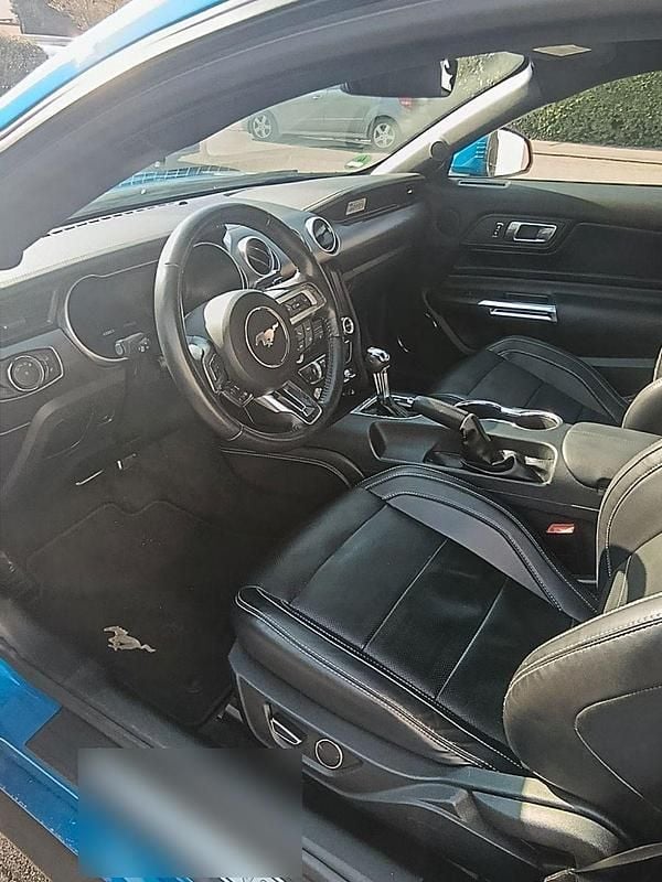 Second-hand Ford Mustang 290 CP (213 kW) 2019 Albastru Coupe