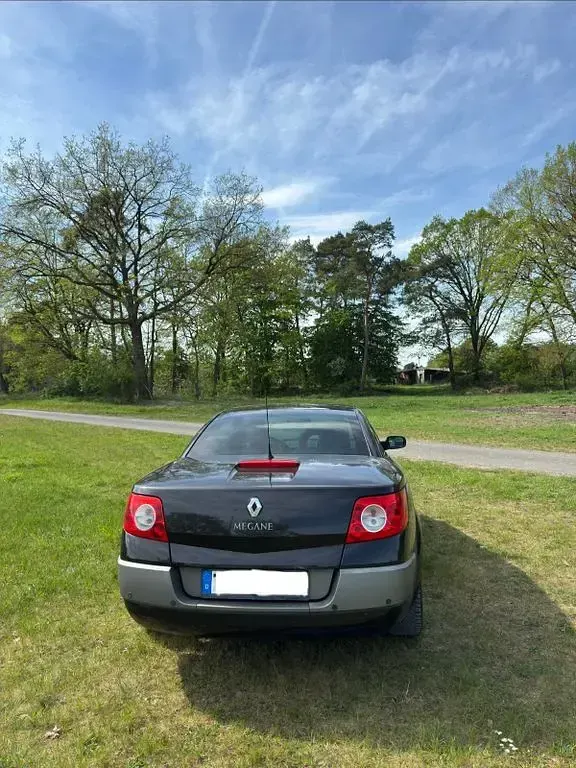 Gebraucht Renault Mégane Cabriolet Exception 135 PS (99 kW) 2005 Schwarz Cabrio