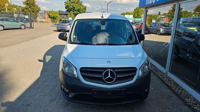 Arktikweiss Gebraucht 2016 Mercedes Citan 112 Kombi | 10.990 € (Fairer Preis) - Bild 1/4