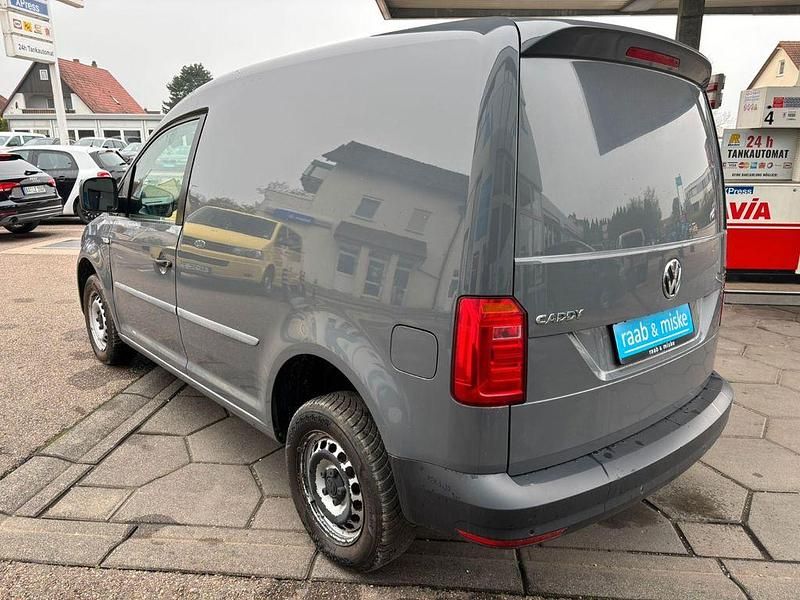 Gebraucht VW Caddy 122 PS (89 kW) 2018 Grau Van / Kleinbus