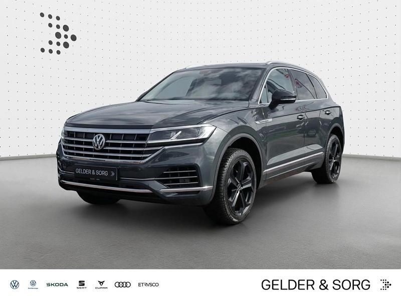 Gebraucht VW Touareg Basis 231 PS (169 kW) 2020 Juniper green metallic SUV