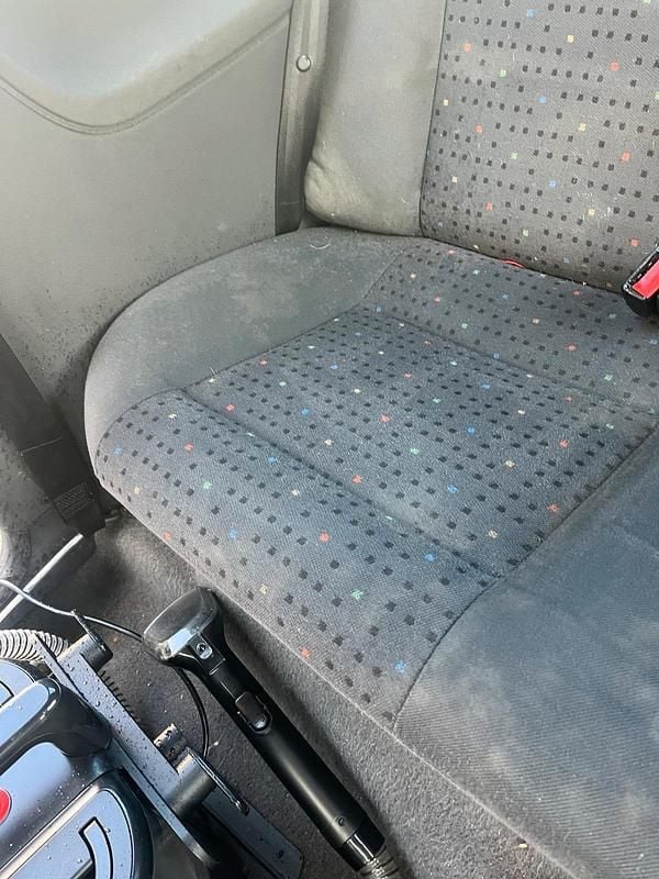 Gebraucht VW Polo 50 PS (36 kW) 2001 Silber Kleinwagen