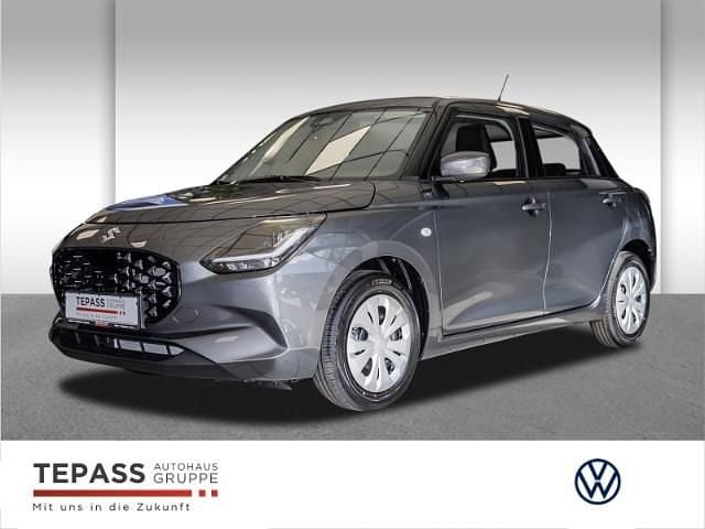 Grau Neu 2025 Suzuki Swift Club Kleinwagen | 16.880 € - Bild 1/4