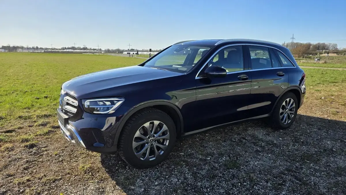 Gebraucht Mercedes GLC400d 330 PS (242 kW) 2020 Blau SUV